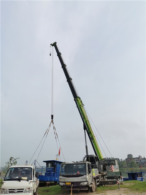 渝水区桥梁建设吊装案例